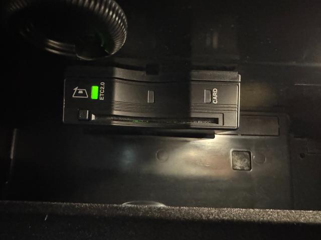 ＧＬＥ ＧＬＥ４００ｄ　４マチックスポーツ　デジタルインナーミラー／パノラマ／温冷カップホルダー／リアエアコン／パワーシート／シートヒーター／アンビエントライト／全方位カメラ／ドラレコ／Ｂｌｕｅｔｏｏｔｈ接続／ナッパーレザー／認定中古車２年保証（29枚目）