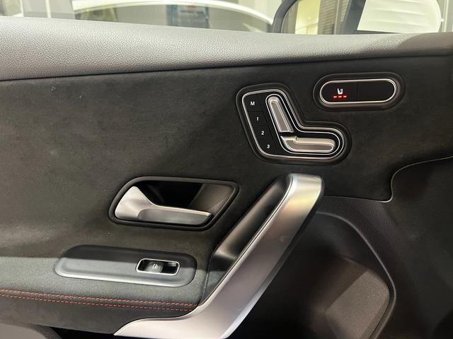 Aクラスセダン A200d セダン AMGライン 弊社下取/1オーナー/アドバンスドパッケージ/360°カメラ/ナビゲーションP/ヘッドアップディスプレイ/メモリ付きパワーシート/シートヒーター/パークトロニック/プライバシーガラス/キーレスゴー/認(21枚目)