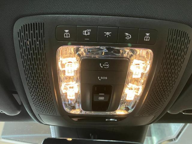 Aクラス A200d AMGラインパッケージ 当社デモカーアップ/アドバンスドパッケージ/パノラマ/ヘッドアップディスプレイ/360°カメラ/AMGラインパッケージ/メモリー付パワーシート/シートヒーター/アンビエントライト/ワイヤレスチャージ(14枚目)