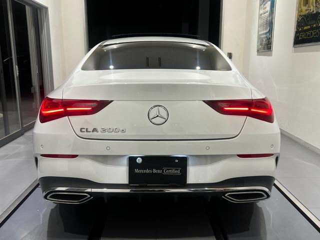 CLAクラス CLA200d AMGレザーエクスクルーシブパッケジ フルオプション/1オーナー/赤革/パノラミックスライディングルーフ/ヘッドアップディスプレイ/アクティブブラインドスポットアシスト/ステアリングアシスト/メモリー付きパワーシート/シートヒーター(4枚目)