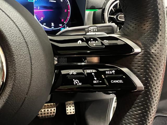 CLAクラス CLA200d AMGレザーエクスクルーシブパッケジ フルオプション/1オーナー/赤革/パノラミックスライディングルーフ/ヘッドアップディスプレイ/アクティブブラインドスポットアシスト/ステアリングアシスト/メモリー付きパワーシート/シートヒーター(15枚目)