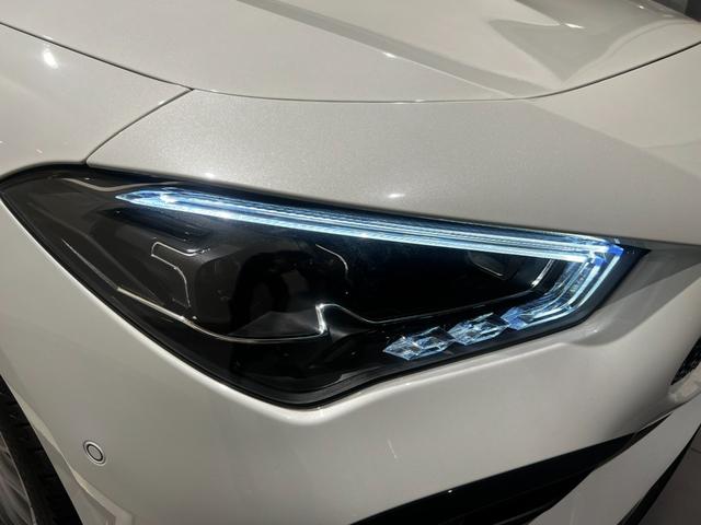 CLAクラス CLA200d AMGレザーエクスクルーシブパッケジ フルオプション/1オーナー/赤革/パノラミックスライディングルーフ/ヘッドアップディスプレイ/アクティブブラインドスポットアシスト/ステアリングアシスト/メモリー付きパワーシート/シートヒーター(29枚目)