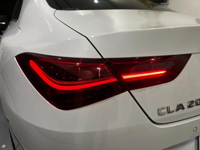 CLAクラス CLA200d AMGレザーエクスクルーシブパッケジ フルオプション/1オーナー/赤革/パノラミックスライディングルーフ/ヘッドアップディスプレイ/アクティブブラインドスポットアシスト/ステアリングアシスト/メモリー付きパワーシート/シートヒーター(30枚目)