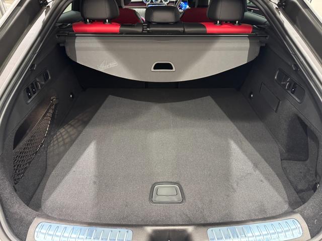GLC GLC350e 4MクペスポEDスタAMGレザエクP 本革シート メモリー付きパワーシート シートヒーター シートベンチレーター ステアリングヒーター ステアリングアシスト パノラミックスライディングルーフ 弊社デモカー 禁煙車 認定中古車(6枚目)