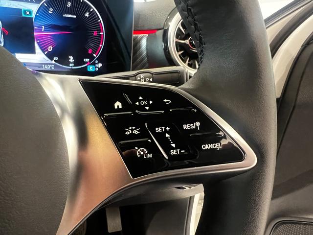 Ａクラスセダン Ａ２００ｄ　セダン　弊社デモカー　ＭＢＵＸ　メモリー付きパワーシート　シートヒーター　アクティブブラインドスポットアシスト　レーンキープアシスト　ステアリングアシスト　禁煙車　認定中古車（16枚目）