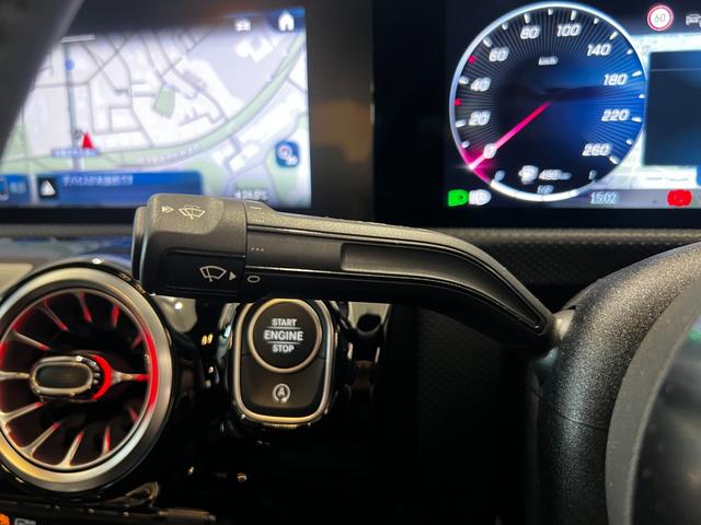 Ａクラスセダン Ａ２００ｄ　セダン　弊社デモカー　ＭＢＵＸ　メモリー付きパワーシート　シートヒーター　アクティブブラインドスポットアシスト　レーンキープアシスト　ステアリングアシスト　禁煙車　認定中古車（17枚目）