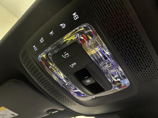 �P�K�W����̂ق��A�Q�K�ɂ���^�W���ꂪ�������܂��B�펞�R�O��ȏ�̂��Ԃ������ɂȂ��Ă��������܂��B