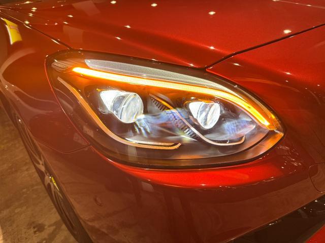 ＳＬＣ ＳＬＣ４３　マジックスカイコントロールルーフ／エアスカーフ／シートヒーター／ナッパレザーシート／ｈａｒｍａｎｋａｒｄｏｎスピーカー／ＡＭＧパフォーマンスステアリング／ＡＭＧスタイリングパッケージ／認定中古車保証（29枚目）