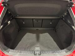 ��륻�ǥ����٥�Ĥ����븷�������򥯥ꥢ�������֤Τߤ򤴰��⤵����ĺ���ޤ���Ǽ���������ϥ᡼��������˴�Ť����������ܰʾ�ˤ�ڤ�����������Υᥫ�˥å��ˤ�äƹԤ���Ǽ�֤�����ĺ���ޤ��� 2