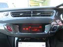 車両の情報を表示してくれる大変便利なディスプレーです。