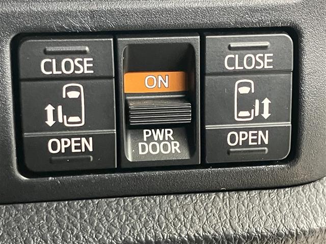 ノア Ｓｉ　ダブルバイビー　クルーズＣ　ブレーキサポート　エアコン　１オーナー　ウォークスルー　点検記録簿　ＡＵＸ　ＬＥＤライト　ナビ＆ＴＶ　横滑防止装置　アルミホイール　パワーウインドウ　フルセグ　盗難防止　ＤＶＤ再生可（11枚目）