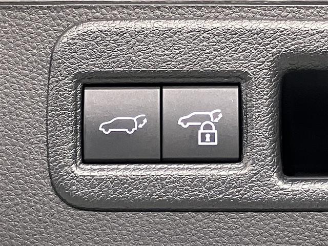 ハリアーハイブリッド Ｚ　レザーパッケージ　１００Ｖ電源　エアロ　地デジ　横滑防止　盗難防止システム　Ｂモニター　ＬＥＤライト　パワーウィンドウ　クルコン　スマートキ－　助手席エアバック　パワーシート　エアバッグ　点検記録簿　オートエアコン（23枚目）