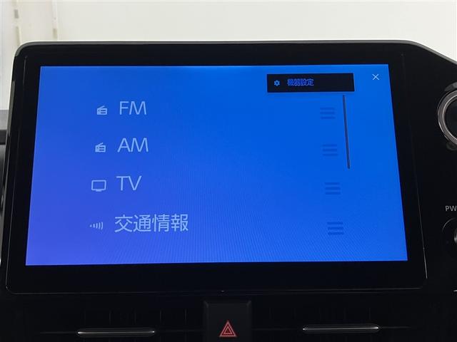 ヴォクシー Ｓ－Ｚ　ＤＶＤ再生機能　スマートキープッシュスタート　両側電動パワースライドドア　パワーウインドウ　１オナ　ＥＴＣ車載器　ＬＥＤライト　デュアルエアコン　アルミホイール　盗難防止装置　記録簿　横滑り防止機能（9枚目）