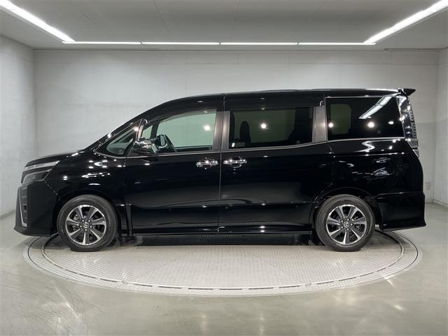 ヴォクシー ＺＳ　煌ＩＩ　スマートキー・プッシュスタート　バックガイドモニター　セキュリティアラーム　両側パワスラドア　１オーナー　ＥＴＣ車載器　地デジテレビ　記録簿付き　ＶＳＣ　ＬＥＤライト　助手席エアバック　ＡＣ　パワステ（2枚目）