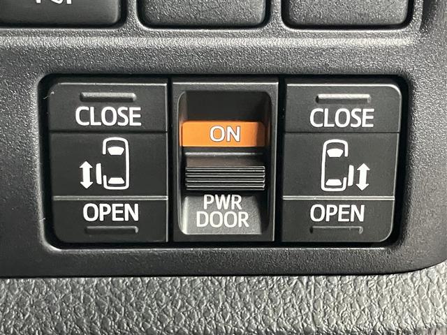 ヴォクシー ＺＳ　煌ＩＩ　スマートキー・プッシュスタート　バックガイドモニター　セキュリティアラーム　両側パワスラドア　１オーナー　ＥＴＣ車載器　地デジテレビ　記録簿付き　ＶＳＣ　ＬＥＤライト　助手席エアバック　ＡＣ　パワステ（10枚目）