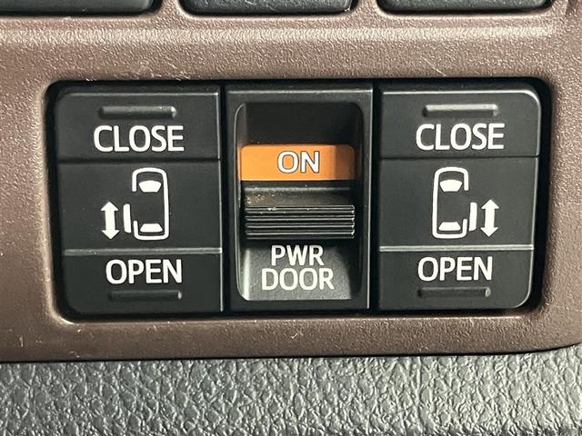 エスクァイア Ｇｉ　プレミアムパッケージ　衝突軽減　エアロ　メモリナビ　１オーナー　地デジ　クルーズコントロール　ＬＥＤライト　両側パワースライドドア　エアバッグ　ＤＶＤ再生機能　ＥＴＣ　スマートキー　ＡＢＳ　アルミ　オートエアコン　ドラレコ（11枚目）