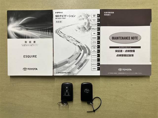 エスクァイア Ｇｉ　プレミアムパッケージ　衝突軽減　エアロ　メモリナビ　１オーナー　地デジ　クルーズコントロール　ＬＥＤライト　両側パワースライドドア　エアバッグ　ＤＶＤ再生機能　ＥＴＣ　スマートキー　ＡＢＳ　アルミ　オートエアコン　ドラレコ（24枚目）