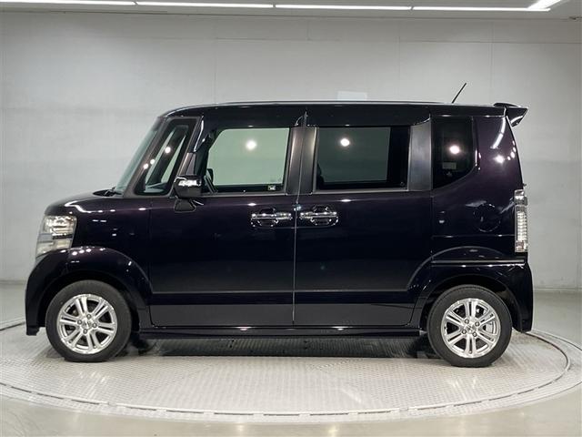 Ｎ－ＢＯＸカスタム Ｇ・Ｌパッケージ　アイドリングストップ車　ナビ・ＴＶ　スマキ－　フロントベンチシート　パワーウィンドウ　盗難防止システム　オートエアコン　パワステ　ＤＶＤ再生可　キーレスエントリー　ワンセグ　両席エアバック　ＡＢＳ（2枚目）