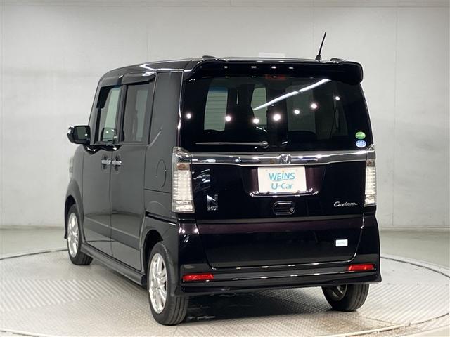 Ｎ－ＢＯＸカスタム Ｇ・Ｌパッケージ　アイドリングストップ車　ナビ・ＴＶ　スマキ－　フロントベンチシート　パワーウィンドウ　盗難防止システム　オートエアコン　パワステ　ＤＶＤ再生可　キーレスエントリー　ワンセグ　両席エアバック　ＡＢＳ（4枚目）