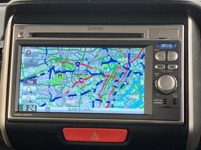 Ｎ－ＢＯＸカスタム Ｇ・Ｌパッケージ　アイドリングストップ車　ナビ・ＴＶ　スマキ－　フロントベンチシート　パワーウィンドウ　盗難防止システム　オートエアコン　パワステ　ＤＶＤ再生可　キーレスエントリー　ワンセグ　両席エアバック　ＡＢＳ（6枚目）