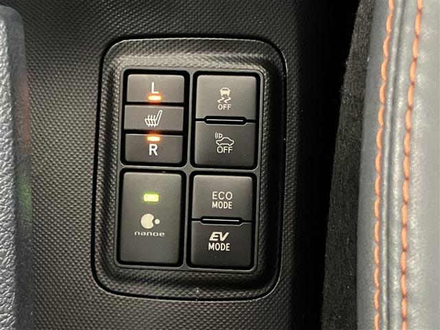 アクア Ｘ－アーバン　ＶＳＣ　衝突軽減システム　１オーナー　ＬＥＤヘッドライト　スマートエントリー　ナビＴＶ　バックモニタ－　パワーステアリング　ＡＵＴＯエアコン　パワーウインドウ　ＡＢＳ　ＡＷ　デュアルエアバッグ　イモビ（13枚目）