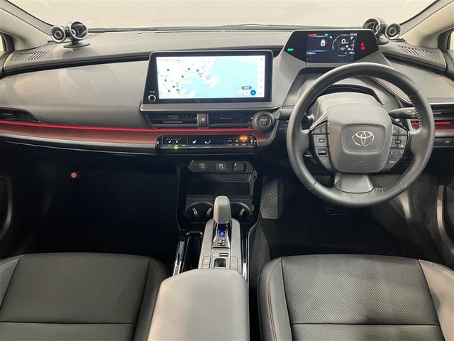 プリウス Ｚ　リアカメラ　プリクラッシュ　ＰＷシート　１オーナ　メモリナビ　ＡＣ１００Ｖ電源　ＬＥＤランプ　ナビ・ＴＶ　オートクルーズ　アルミホイール　ドライブレコーダ　ＡＣ　運転席エアバッグ　横滑り防止装置（5枚目）