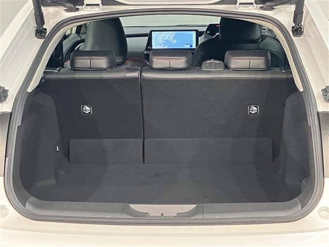 プリウス Ｚ　リアカメラ　プリクラッシュ　ＰＷシート　１オーナ　メモリナビ　ＡＣ１００Ｖ電源　ＬＥＤランプ　ナビ・ＴＶ　オートクルーズ　アルミホイール　ドライブレコーダ　ＡＣ　運転席エアバッグ　横滑り防止装置（22枚目）