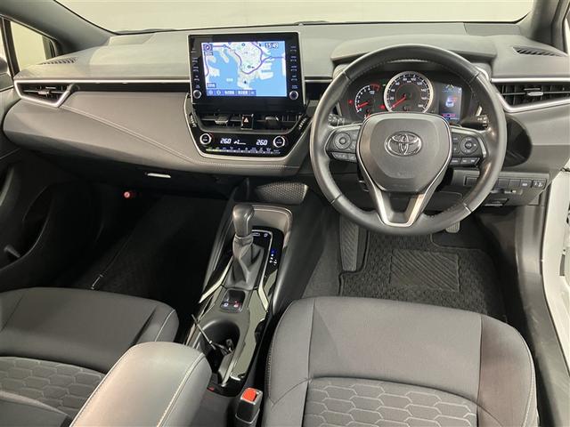 カローラスポーツ Ｇ　ＡＵＸ　キーフリー　ナビ　バックモニター　スマートキー　点検記録簿　クルコン　アルミ　イモビライザー　ＡＢＳ　ワンオーナー車　オートエアコン　サイドエアバック　メモリーナビ　横滑り防止機能　サポカーＳ（5枚目）