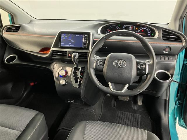 シエンタ Ｇ　ナビ・ＴＶ　スマートキープッシュスタート　１オ－ナ－　リアカメラ　ワンセグテレビ　フルオートエアコン　パワーウィンド　ＥＴＣ　運転席エアバック　パワステ　キーフリーシステム　メディアプレイヤー接続（5枚目）