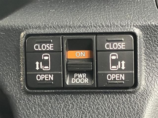 シエンタ Ｇ　ナビ・ＴＶ　スマートキープッシュスタート　１オ－ナ－　リアカメラ　ワンセグテレビ　フルオートエアコン　パワーウィンド　ＥＴＣ　運転席エアバック　パワステ　キーフリーシステム　メディアプレイヤー接続（10枚目）