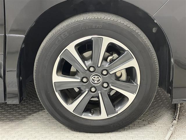 ヴォクシー ＺＳ　煌ＩＩＩ　プリクラッシュ　スマートキ　アイスト　ＤＶＤ再生機能　横滑り防止装置　ナビＴＶ　アルミ　三列シート　盗難防止　オートエアコン　キーレス　ＥＴＣ装備　パワステ　メモリナビ　クルコン　ＬＥＤヘッドライト（23枚目）