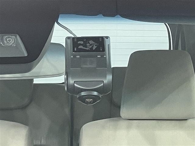 ムーヴ Ｌ　ＳＡＩＩＩ　ＶＳＣ　ｉ－ＳＴＯＰ　キーレスエントリーシステム　Ｗエアバッグ　バックモニター　ワンセグＴＶ　フロントベンチシート　ドラレコ　ＡＵＸ対応　ナビＴＶ　エアコン　メモリーナビ　ＡＢＳ　パワーウィンドウ（8枚目）