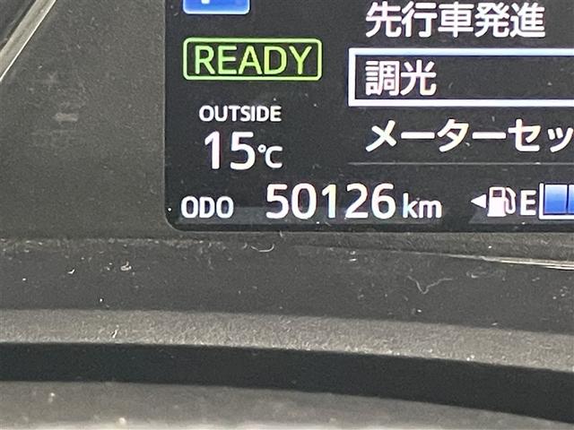 カローラアクシオ ハイブリッド　ＥＸ　イモビライザー　エアコン　バックモニター　衝突軽減ブレーキ　ワンセグ　キーレスキー　パワーウィンドウ　パワーステアリング　メモリーナビ　ナビ＆ＴＶ　ＤＶＤ再生（11枚目）