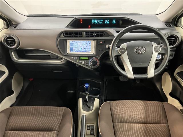 アクア Ｇ　バックモニタ　セキュリティー　デュアルエアバック　ナビＴＶ　パワーウィンドウ　１オーナ－　ＥＳＣ　ＡＴエアコン　ＡＢＳ　パワーステアリング　アルミ　運転席エアバッグ　キーレススタートシステム　ＥＴＣ（5枚目）