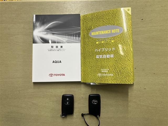 アクア Ｇ　バックモニタ　セキュリティー　デュアルエアバック　ナビＴＶ　パワーウィンドウ　１オーナ－　ＥＳＣ　ＡＴエアコン　ＡＢＳ　パワーステアリング　アルミ　運転席エアバッグ　キーレススタートシステム　ＥＴＣ（21枚目）
