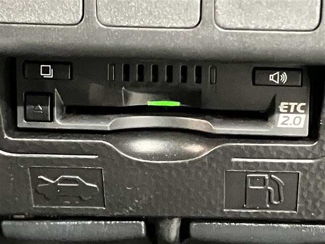 ルーミー G パワステ Aストップ オートクルーズコントロール 横滑り防止システム ドライブレコーダー ウォークスルー エアバック セキュリティーアラーム パワーウィンドウ 運転席助手席エアバック ナビ&TV(8枚目)