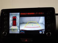 実際にお乗りになるお車だけでなく、トヨタＴＳキュービックカード、道路サービスのＪＡＦ、ナビゲーションとのオンライン接続にも便利なａｕのご案内も随時行っております。お気軽にご相談ください。 5