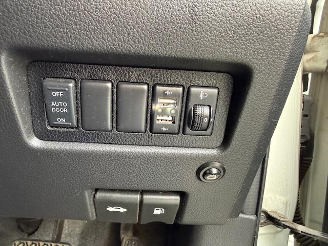 セレナ 20S Vセレクション ワンオーナー/両側オートスライドドア/純正ナビ/地デジ/バックカメラ/インテリキー/フリップダウンモニター/LEDオートライトフォグ/前後カメラドラレコ/ETC/社外アルミ/USB/ミッション交換済(21枚目)