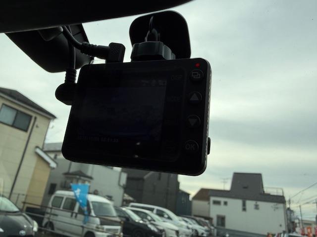 セレナ 20S Vセレクション ワンオーナー/両側オートスライドドア/純正ナビ/地デジ/バックカメラ/インテリキー/フリップダウンモニター/LEDオートライトフォグ/前後カメラドラレコ/ETC/社外アルミ/USB/ミッション交換済(22枚目)