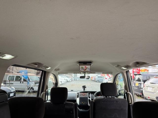 セレナ 20S Vセレクション ワンオーナー/両側オートスライドドア/純正ナビ/地デジ/バックカメラ/インテリキー/フリップダウンモニター/LEDオートライトフォグ/前後カメラドラレコ/ETC/社外アルミ/USB/ミッション交換済(30枚目)