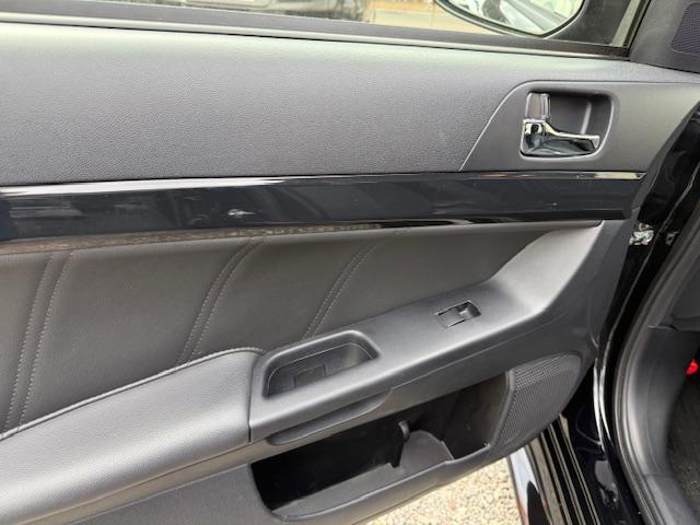 ギャランフォルティススポーツバック ラリーアート　ラリーアート（５名）４ＷＤ／ツインクラッチＳＳＴ／ＤＩＡＴＯＮＥＳＤナビ／地デジ／バックカメラ／Ｂｌｕｅｔｏｏｔｈ／純正１８インチＡＷ／ＥＴＣ／ドラレコ前後カメラ／スマートキー／クルコン／パドルシフト（16枚目）