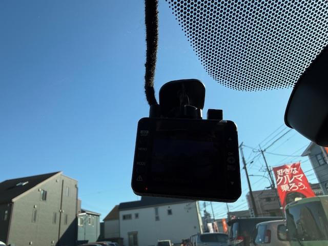 ギャランフォルティススポーツバック ラリーアート　ラリーアート（５名）４ＷＤ／ツインクラッチＳＳＴ／ＤＩＡＴＯＮＥＳＤナビ／地デジ／バックカメラ／Ｂｌｕｅｔｏｏｔｈ／純正１８インチＡＷ／ＥＴＣ／ドラレコ前後カメラ／スマートキー／クルコン／パドルシフト（35枚目）