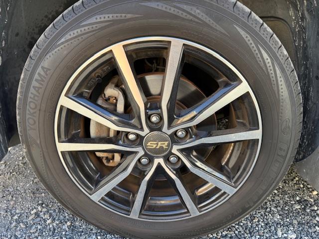 セレナ ハイウェイスター　Ｊパッケージ　インテリキー／両側オートスライドドア／純正ナビ／地デジ／バックカメラ／フリップダウンモニター／ＨＩＤオートライト／社外アルミ／リアサンシェード／後席エアコン／シートバックテーブル／ＥＴＣ／クルコン（35枚目）