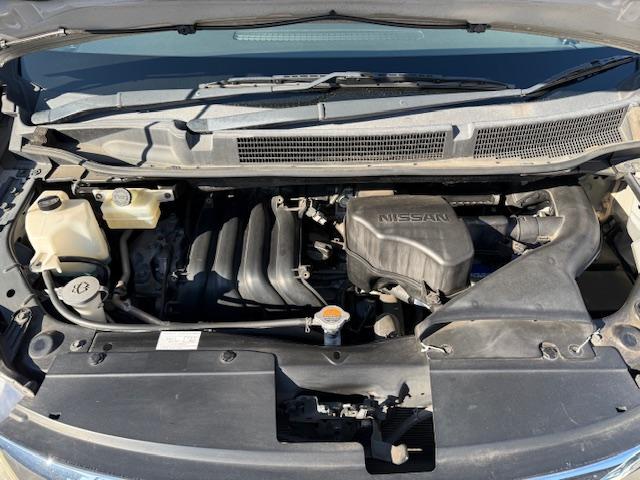 セレナ ハイウェイスター　Ｊパッケージ　インテリキー／両側オートスライドドア／純正ナビ／地デジ／バックカメラ／フリップダウンモニター／ＨＩＤオートライト／社外アルミ／リアサンシェード／後席エアコン／シートバックテーブル／ＥＴＣ／クルコン（37枚目）