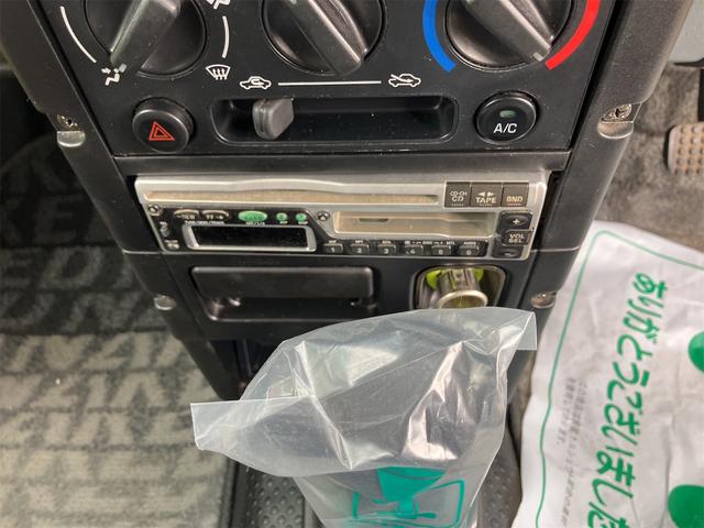 ネイキッド Ｇ　純正部品あり　ＥＴＣ　１４インチアルミホイール　エアコン　パワーステアリング　パワーウィンドウ　Ｗエアバッグ　衝突安全ボディ（13枚目）