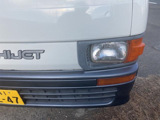 ハイゼットトラック クライマーS 4WD 5速マニュアル車 エアコン 三方開 カラーホワイト 最大積載量350キログラム 修復歴なし MT車(5枚目)