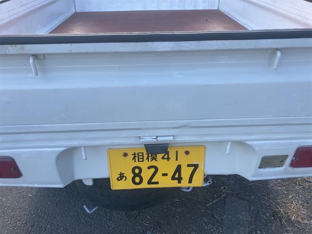 ハイゼットトラック クライマーS 4WD 5速マニュアル車 エアコン 三方開 カラーホワイト 最大積載量350キログラム 修復歴なし MT車(11枚目)