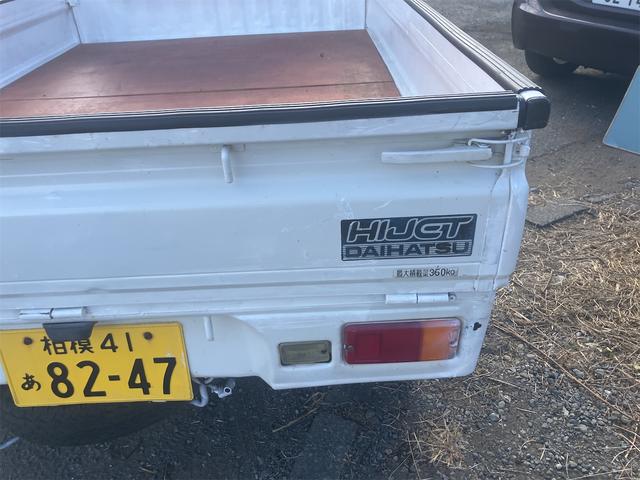 ハイゼットトラック クライマーS 4WD 5速マニュアル車 エアコン 三方開 カラーホワイト 最大積載量350キログラム 修復歴なし MT車(12枚目)