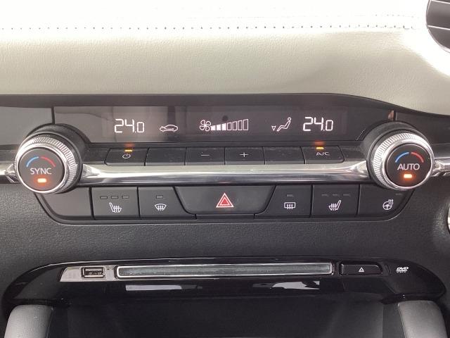 ＭＡＺＤＡ３セダン １．８　ＸＤ　Ｌパッケージ　ディーゼルターボ　８．８インチセンターディスプレイ　衝突被害軽減ブレーキ　ＡＴ誤発進抑制制御　車線逸脱警報　ブラインドスポットモニタリング　カープレイ対応（17枚目）