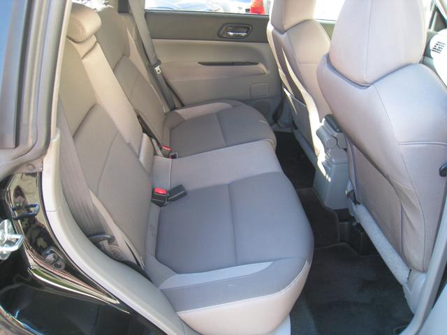 クロススポーツ2.0i 4WD車 ワンオーナー車(14枚目)